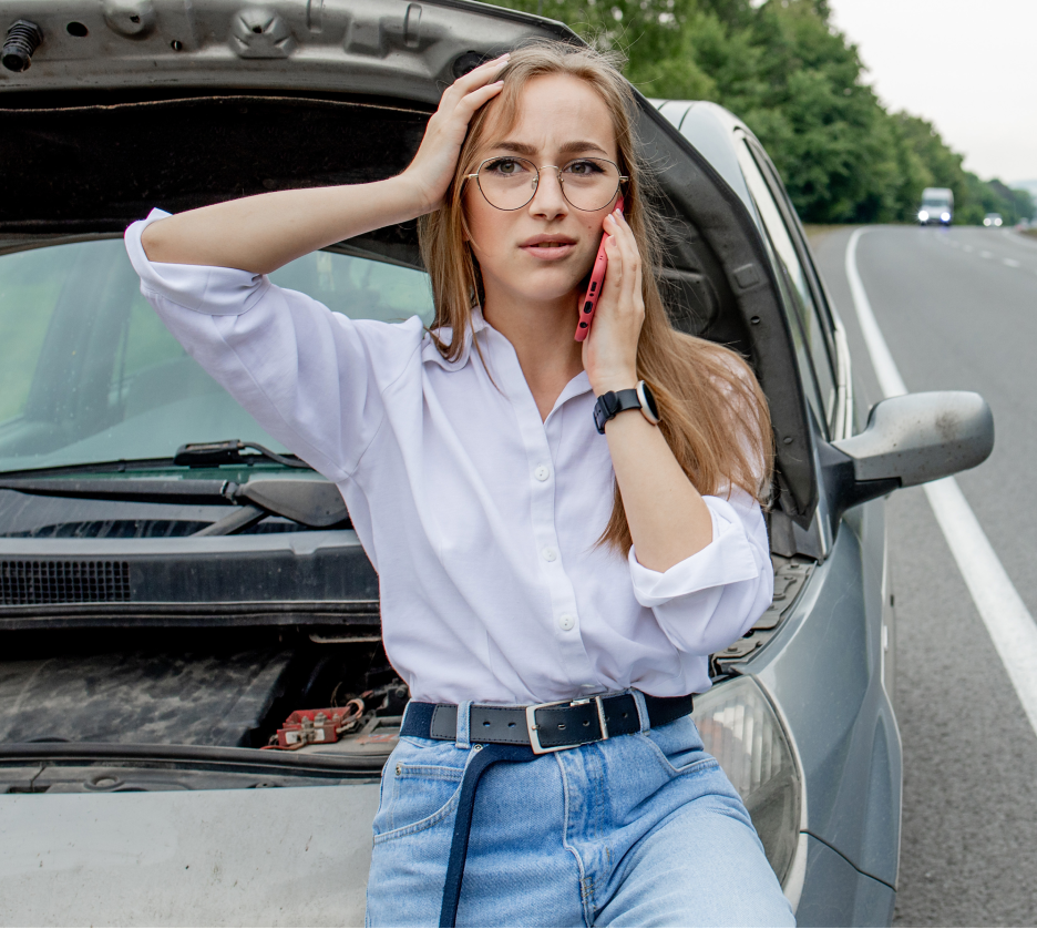 12 Items Every Woman Should Keep In Their Car For Emergencies